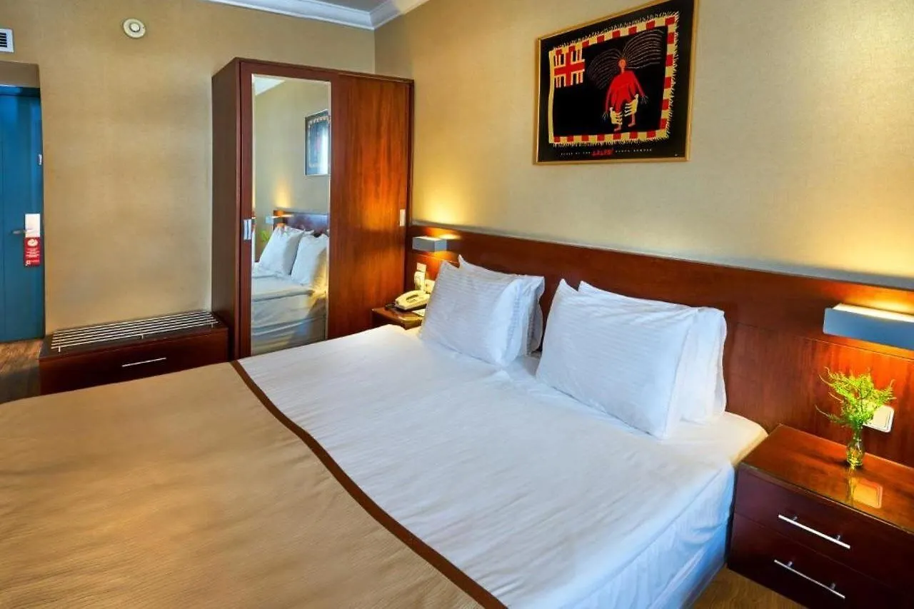 איסטמבול Feronya Hotel